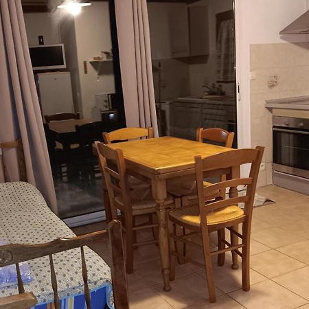 Gite La Lanterne Transition Ecologique Avec Borne De Recharge 7Kw Site Sous Video Protection Nalzen Bagian luar foto