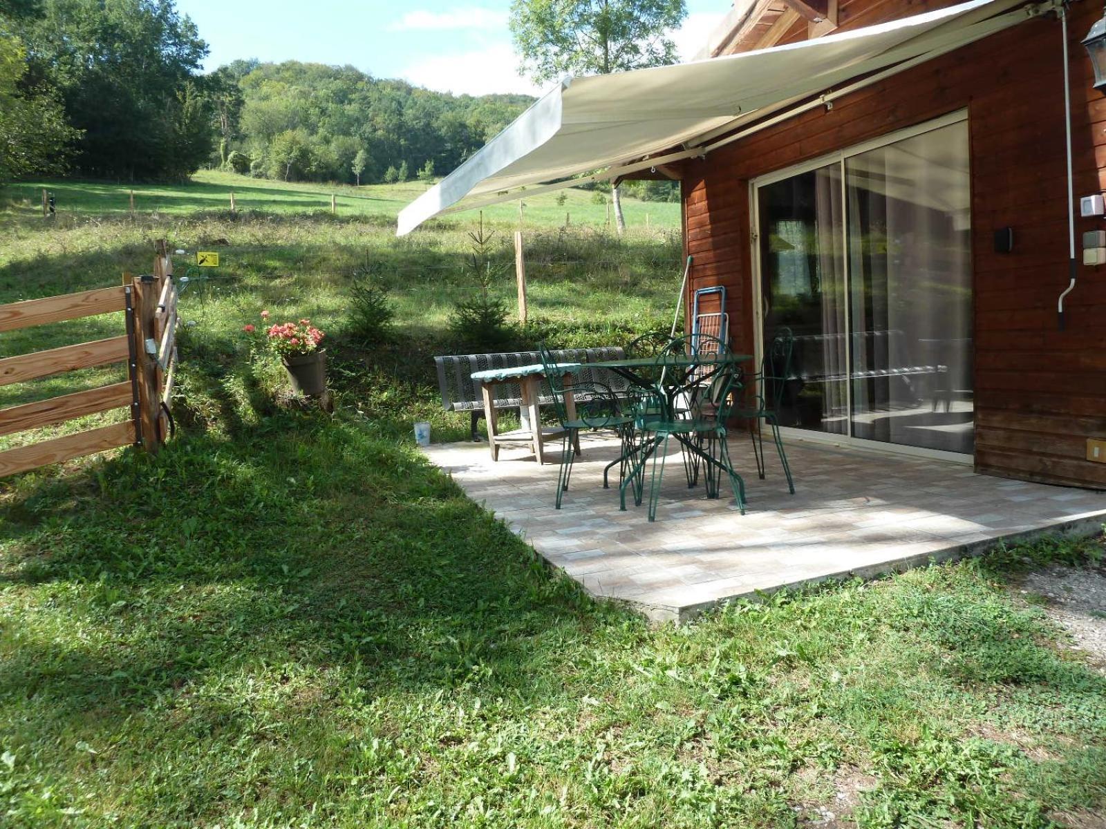 Gite La Lanterne Transition Ecologique Avec Borne De Recharge 7Kw Site Sous Video Protection Nalzen Bagian luar foto